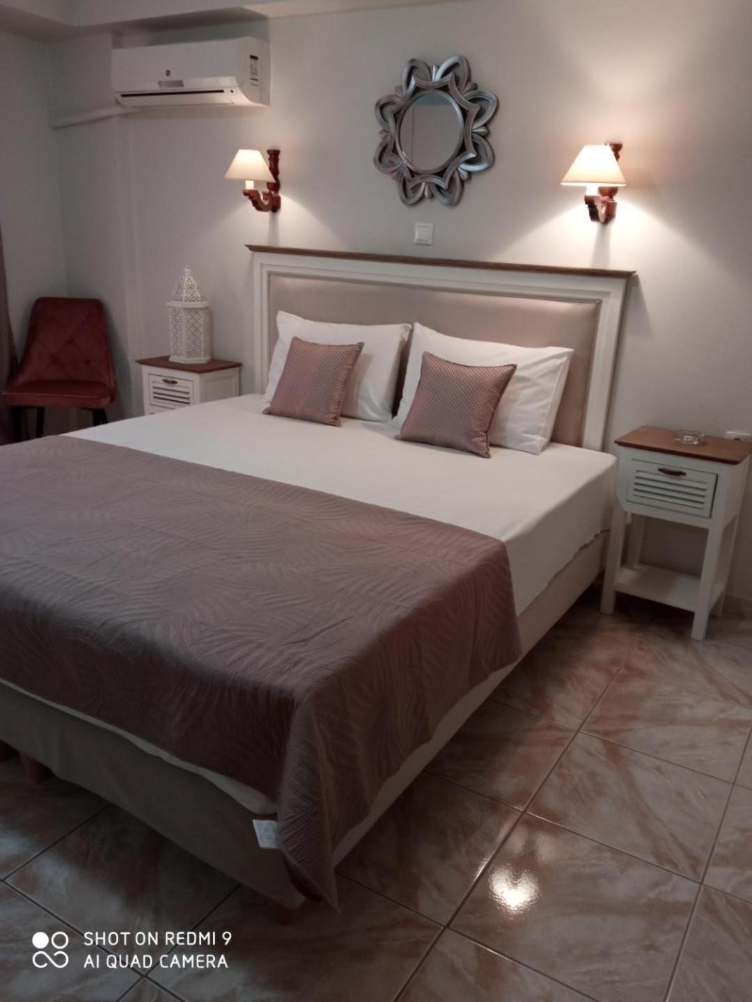Bellarias House Aparthotel Nidhrion Rum bild